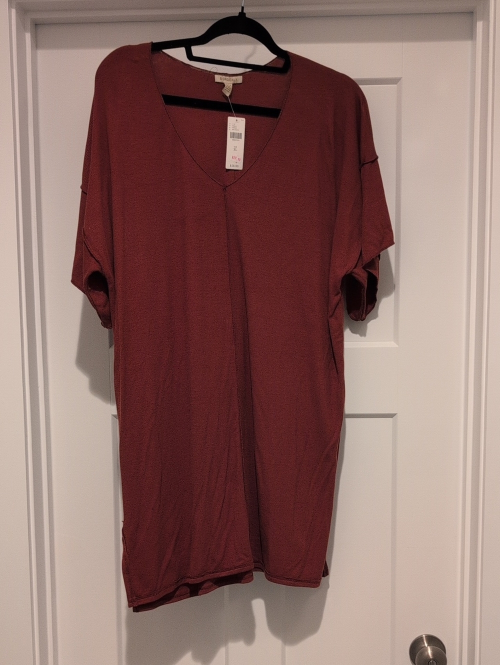 Bordeaux V-Neck Short Sleeve Tunic in Rusty Brick